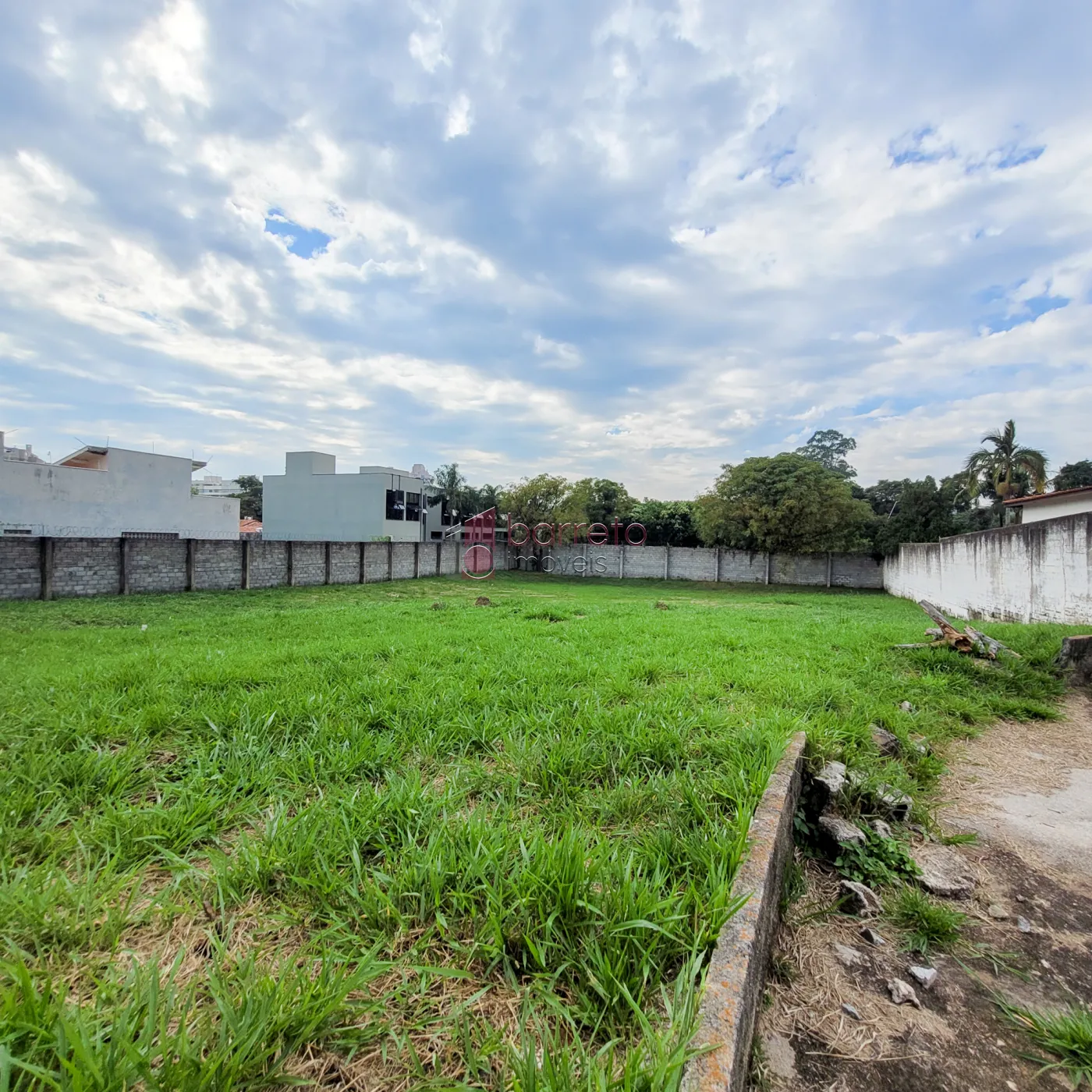 TERRENO À VENDA NO JARDIM NOVO MUNDO – JUNDIAÍ/SP