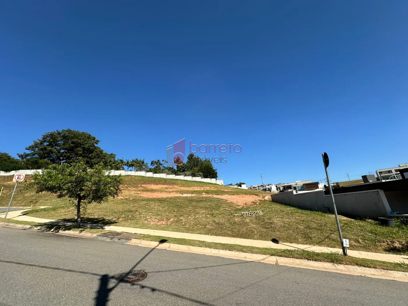 TERRENO À VENDA NO CONDOMÍNIO JARDIM ATENAS EM JUNDIAÍ/SP