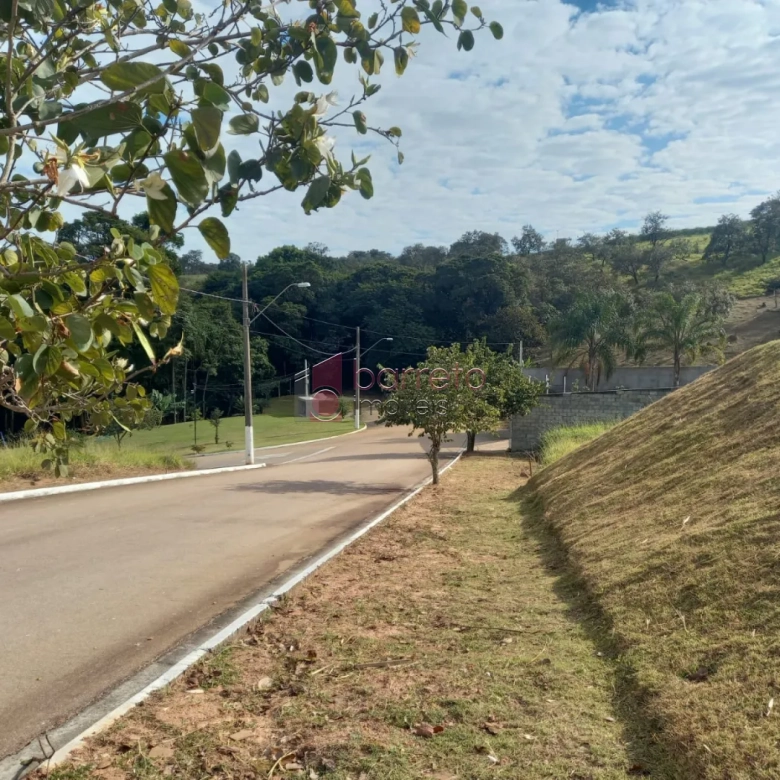TERRENO À VENDA NO CONDOMÍNIO PORTAL DO SOL EM JUNDIAÍ/SP