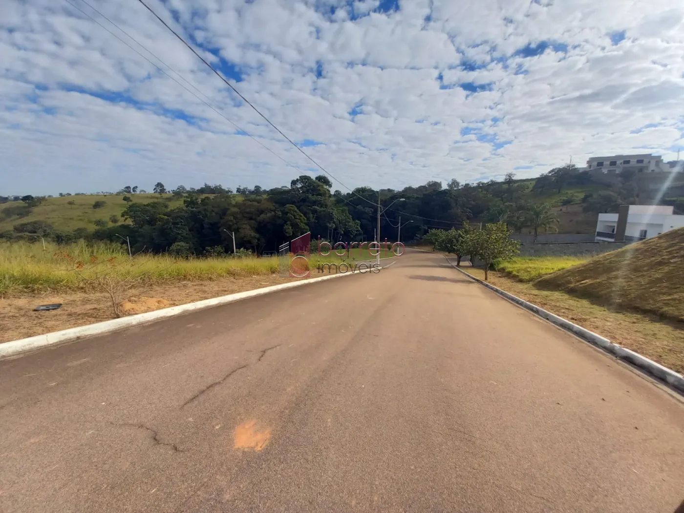 TERRENO À VENDA NO CONDOMÍNIO PORTAL DO SOL EM JUNDIAÍ/SP