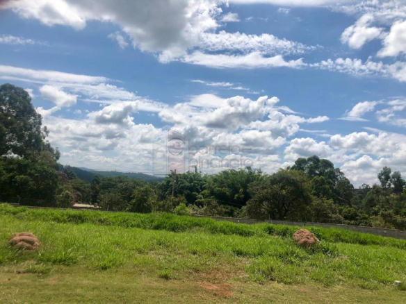 TERRENO À VENDA NO CONDOMINIO BOSQUE DO HORTO – JUNDIAÍ/SP