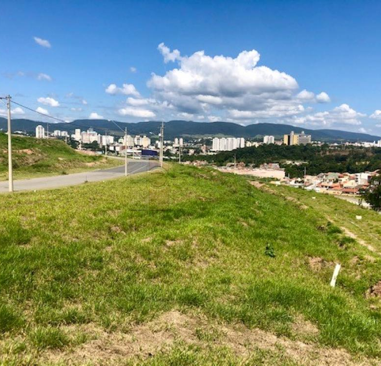 Terreno Condomínio em Jundiaí
