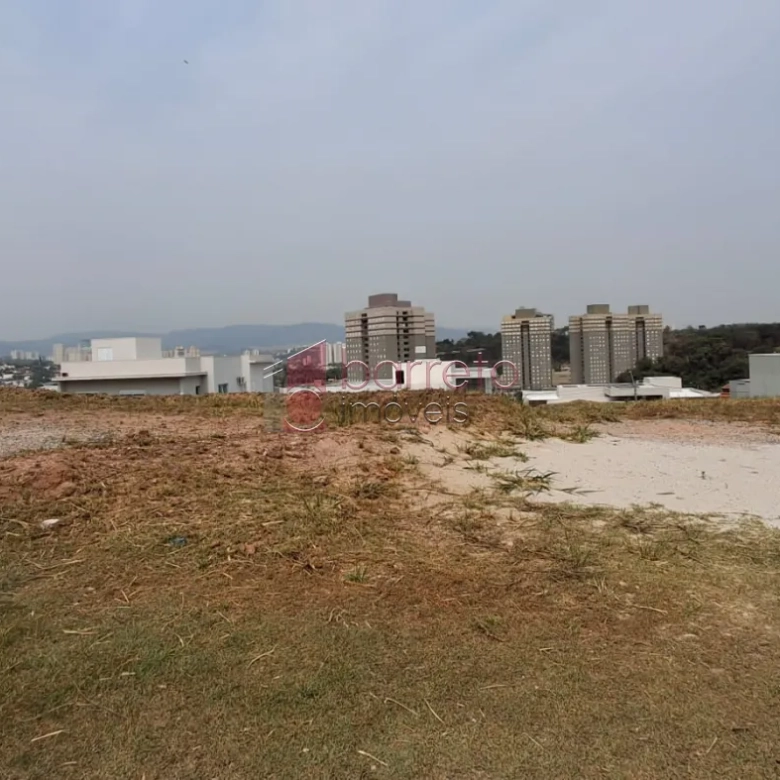 TERRENO A VENDA NO CONDOMÍNIO BOSQUE DO HORTO – JUNDIAÍ/SP