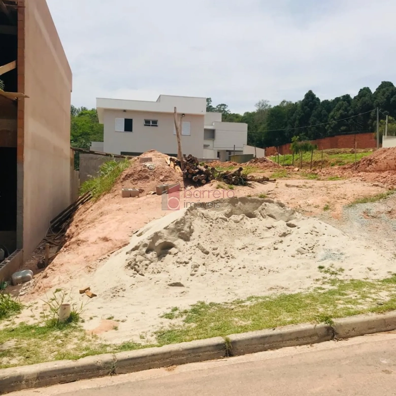 TERRENO À VENDA NO CONDOMÍNIO RESIDENCIAL DOS IPÊS – BAIRRO ENGORDADOURO – JUNDIAÍ/SP