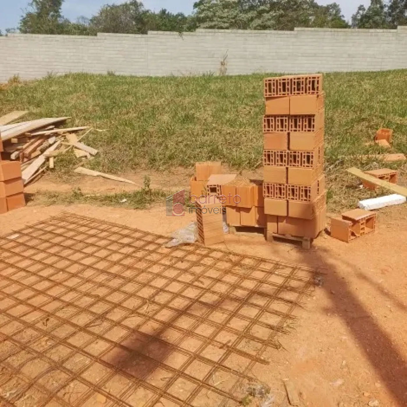 TERRENO À VENDA NO CONDOMÍNIO LAGO AZUL – JUNDIAÍ/SP