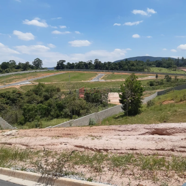 TERRENO À VENDA NO RESIDENCIAL LAGO AZUL – RECANTO QUARTO CENTENÁRIO – JUNDIAÍ/SP