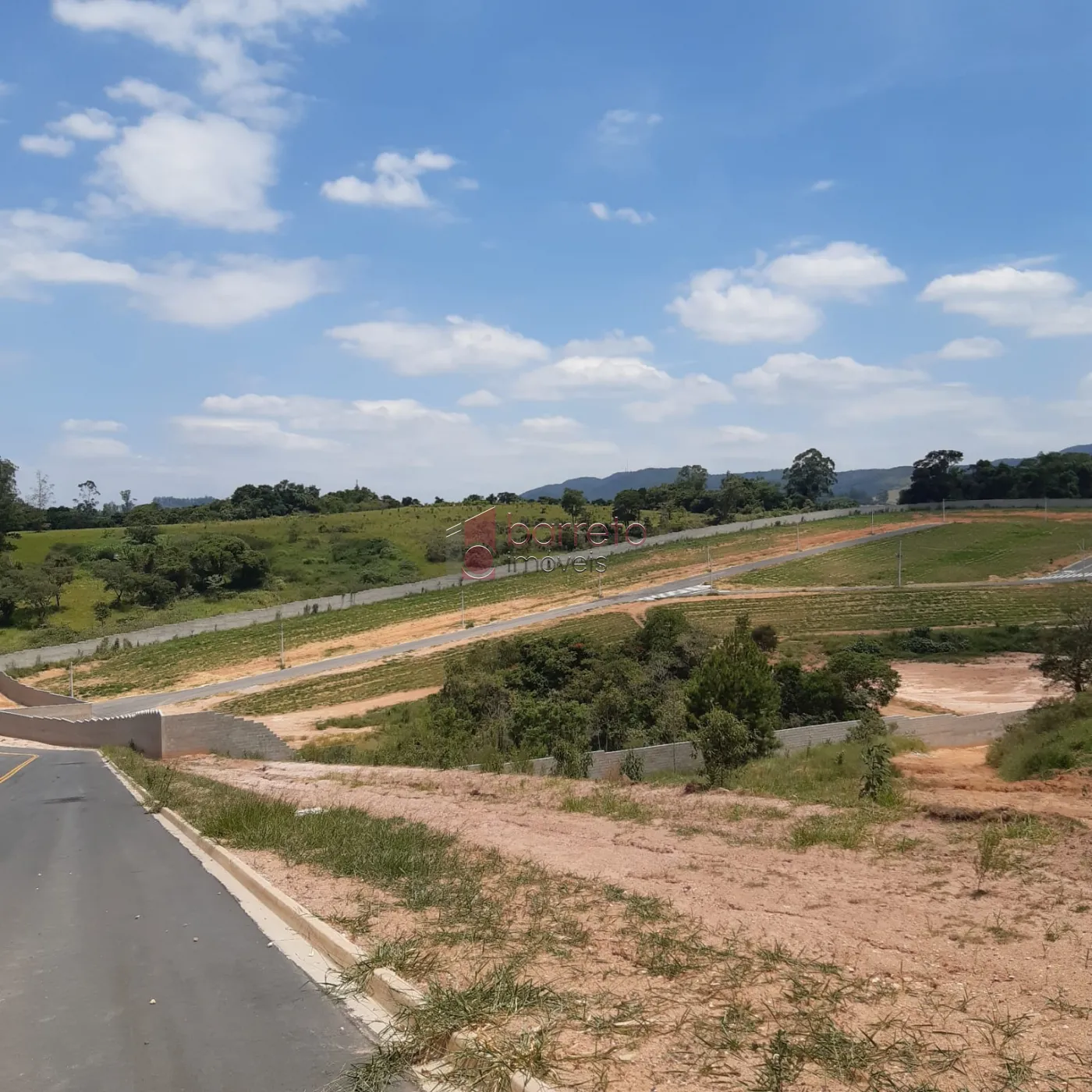TERRENO À VENDA NO RESIDENCIAL LAGO AZUL – RECANTO QUARTO CENTENÁRIO – JUNDIAÍ/SP