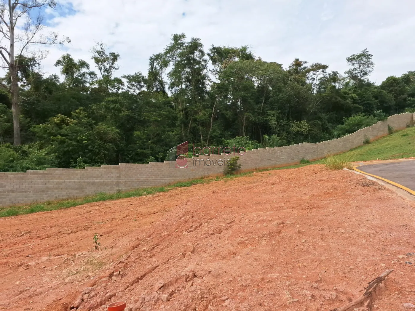 TERRENO À VENDA – RESIDENCIAL LAGO AZUL – RECANTO QUARTO CENTENÁRIO –  JUNDIAÍ/SP