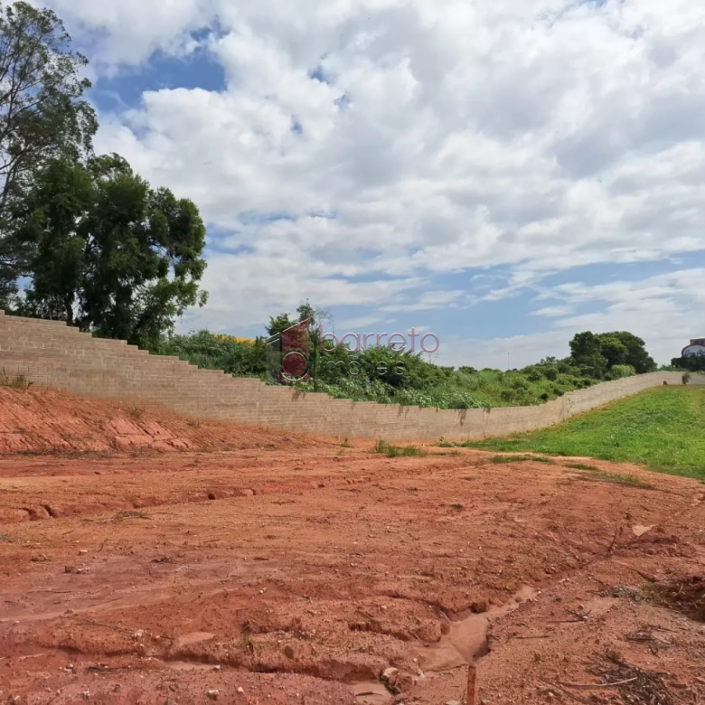 TERRENO À VENDA – RESIDENCIAL LAGO AZUL – RECANTO QUARTO CENTENÁRIO –  JUNDIAÍ/SP
