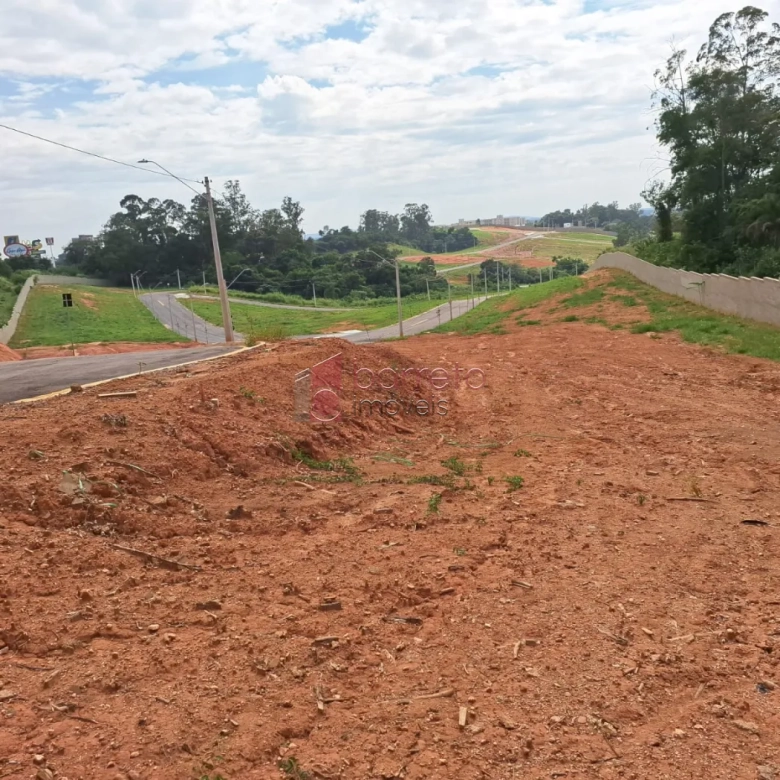 TERRENO À VENDA – RESIDENCIAL LAGO AZUL – RECANTO QUARTO CENTENÁRIO –  JUNDIAÍ/SP