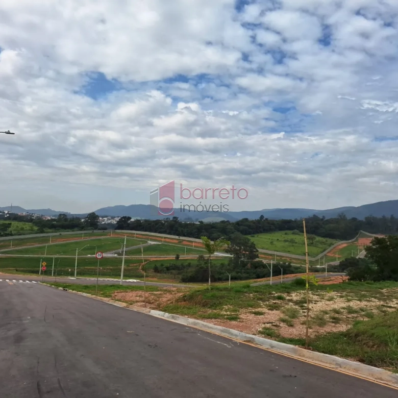 TERRENO À VENDA – RESIDENCIAL LAGO AZUL – RECANTO QUARTO CENTENÁRIO –  JUNDIAÍ/SP
