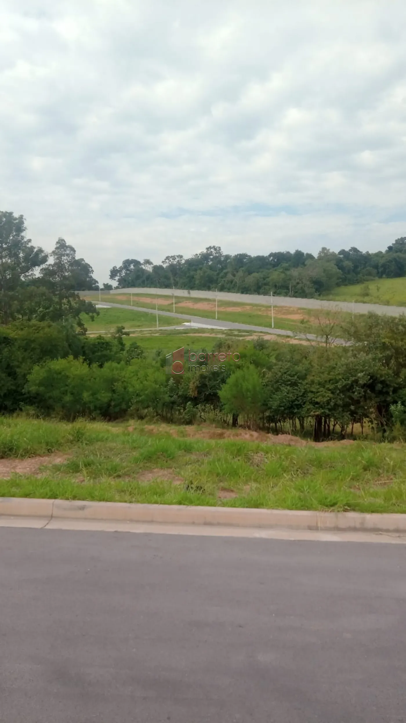 TERRENO À VENDA – RESIDENCIAL LAGO AZUL – RECANTO QUARTO CENTANÁRIO – JUNDIAÍ/SP