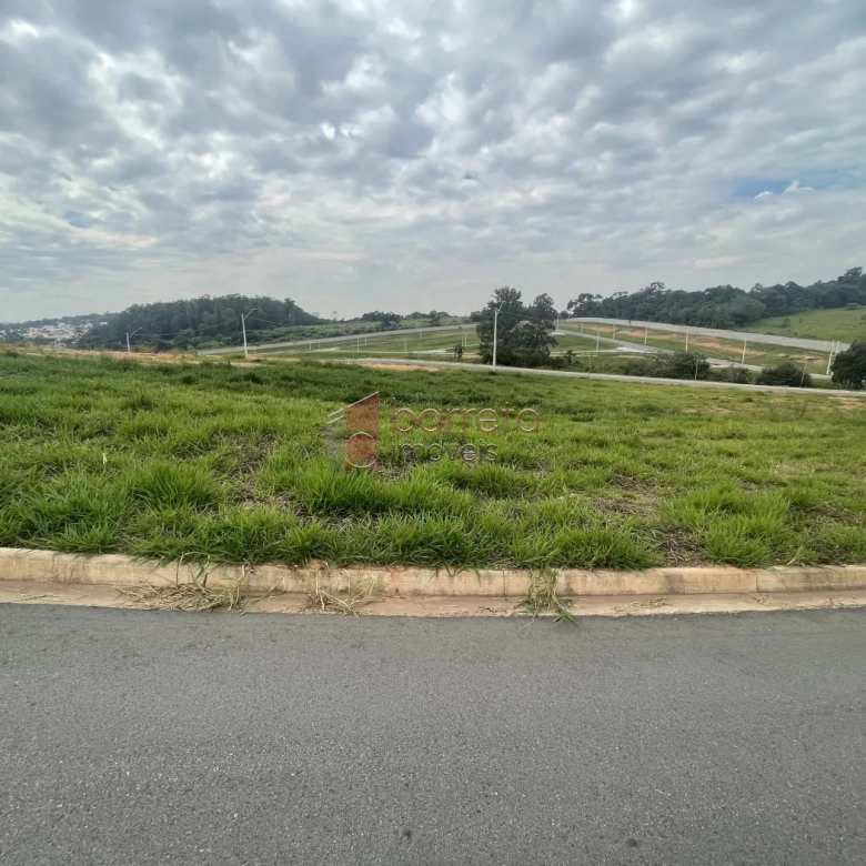 TERRENO À VENDA NO CONDOMÍNIO RESIDENCIAL LAGO AZUL – JUNDIAÍ/SP