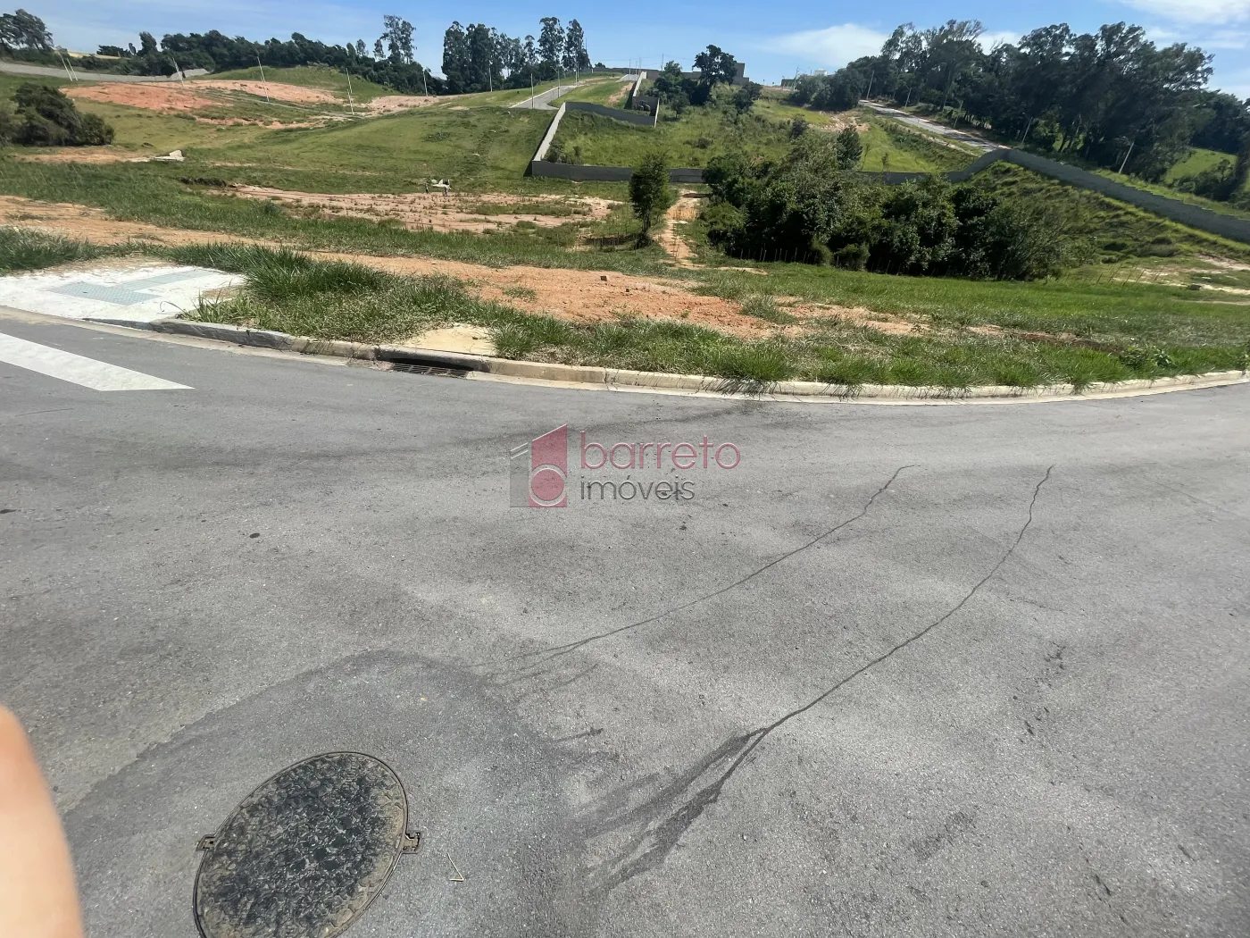 TERRENO À VENDA NO CONDOMÍNIO RESIDENCIAL LAGO AZUL – JUNDIAÍ/SP