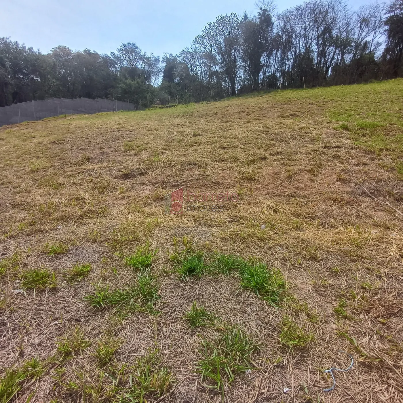 TERRENO À VENDA NO CONDOMÍNIO LAGO AZUL – ITUPEVA/SP