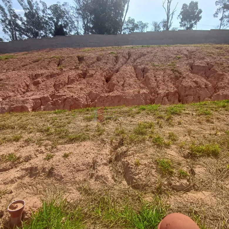 TERRENO À VENDA NO CONDOMÍNIO LAGO AZUL – JUNDIAÍ/SP