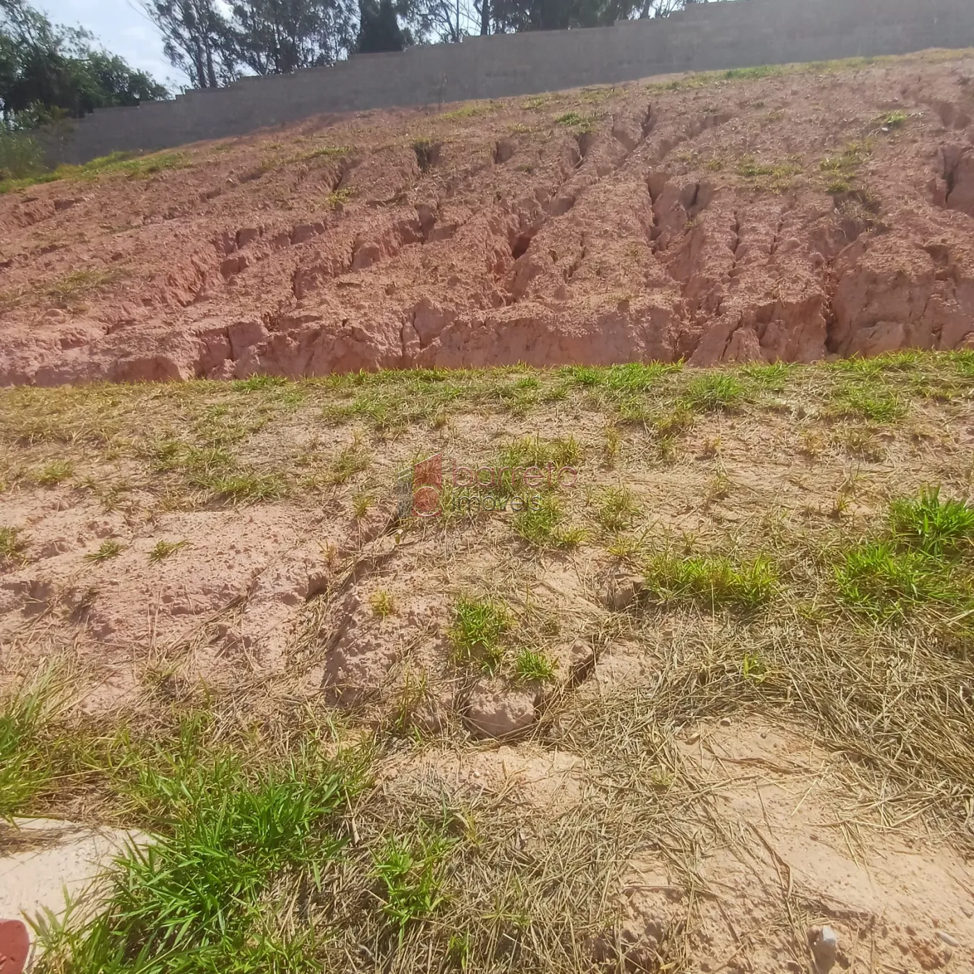 TERRENO À VENDA NO CONDOMÍNIO LAGO AZUL – JUNDIAÍ/SP