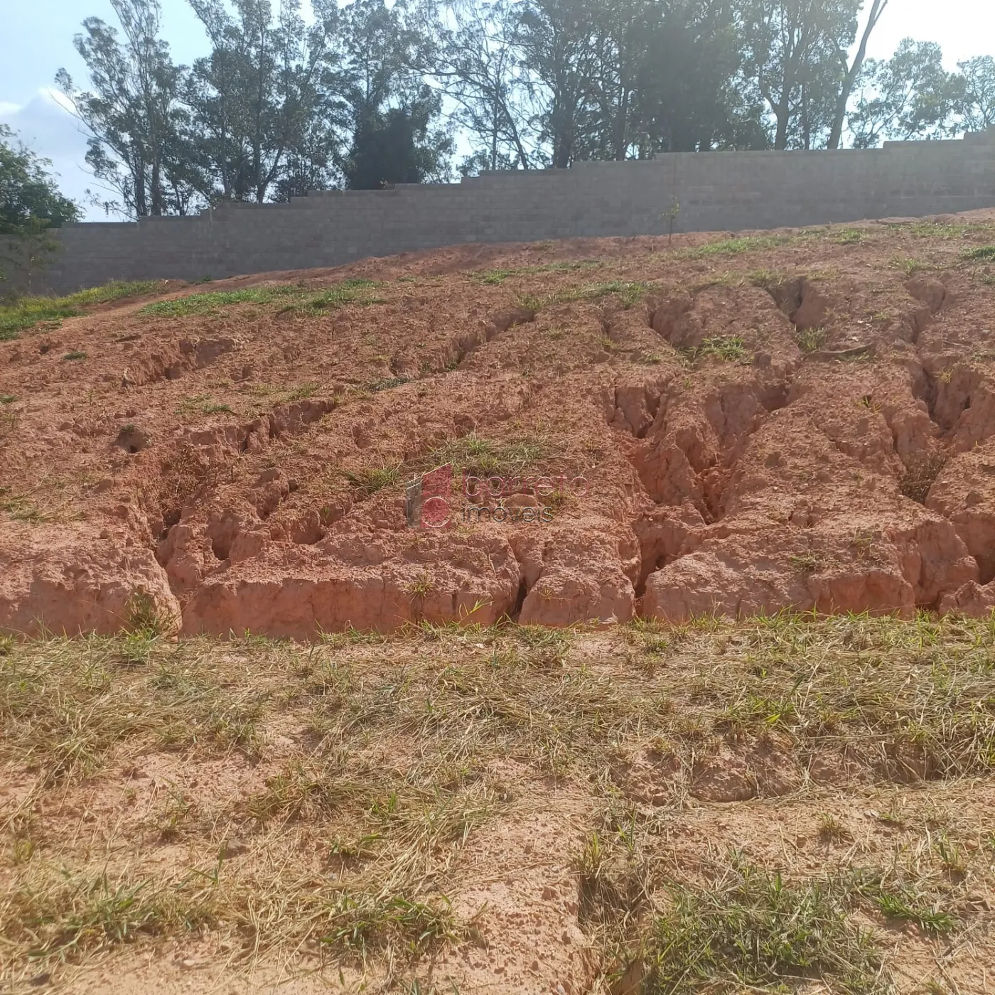 TERRENO À VENDA NO CONDOMÍNIO LAGO AZUL – JUNDIAÍ/SP