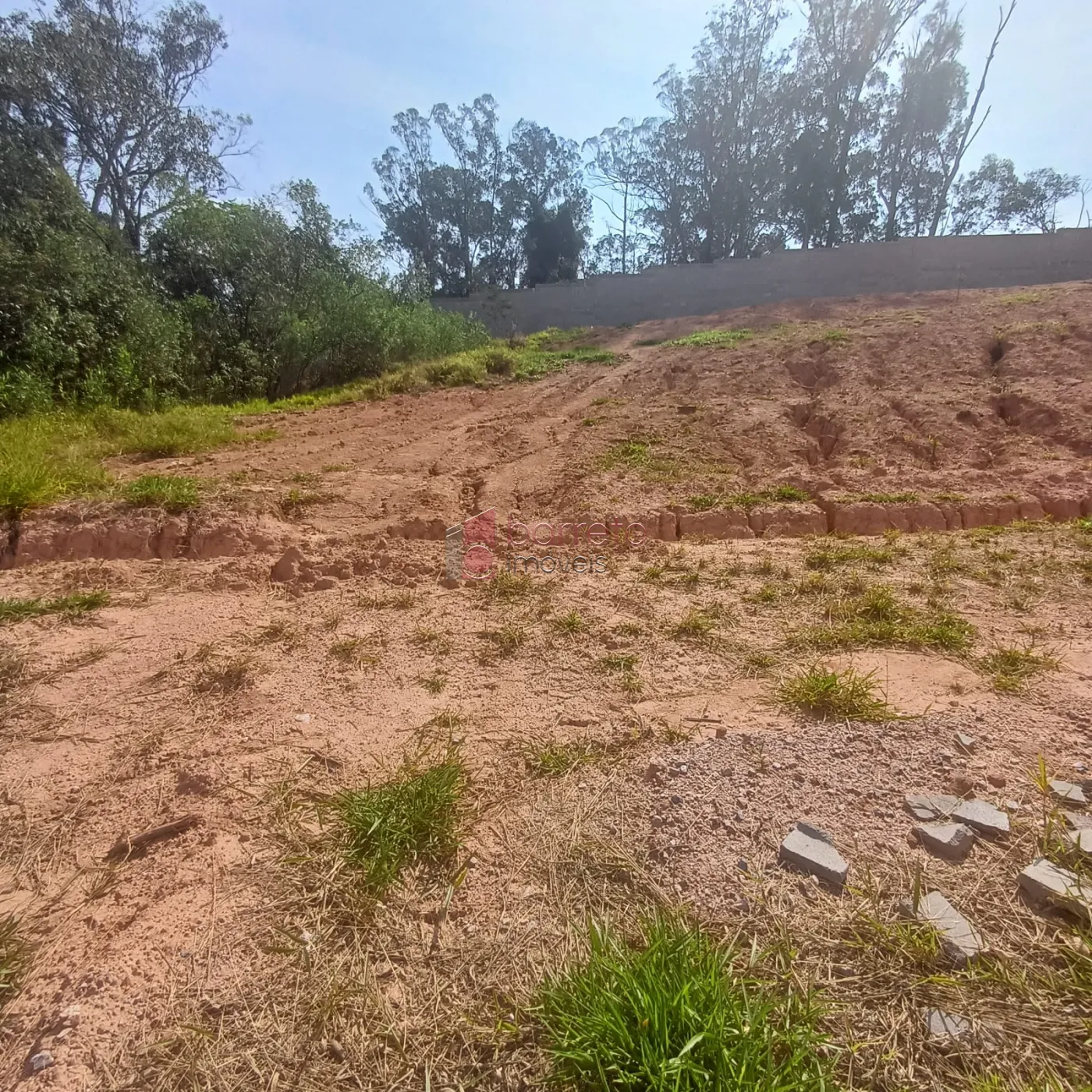 TERRENO À VENDA NO CONDOMÍNIO LAGO AZUL – JUNDIAÍ/SP