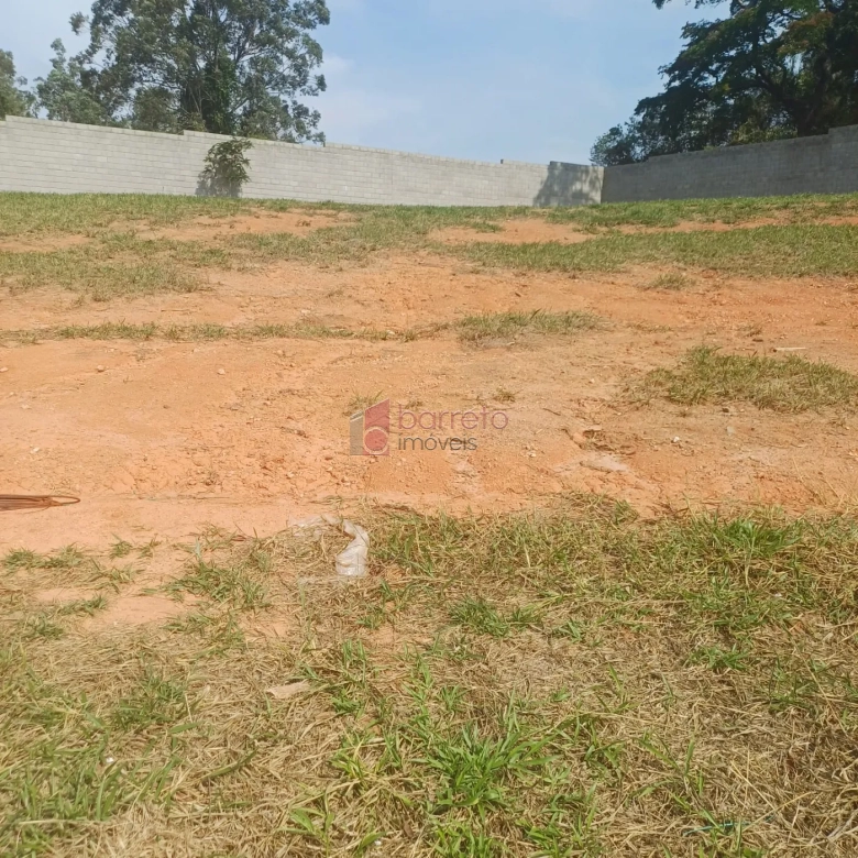 TERRENO À VENDA NO CONDOMÍNIO LAGO AZUL – JUNDIAÍ/SP