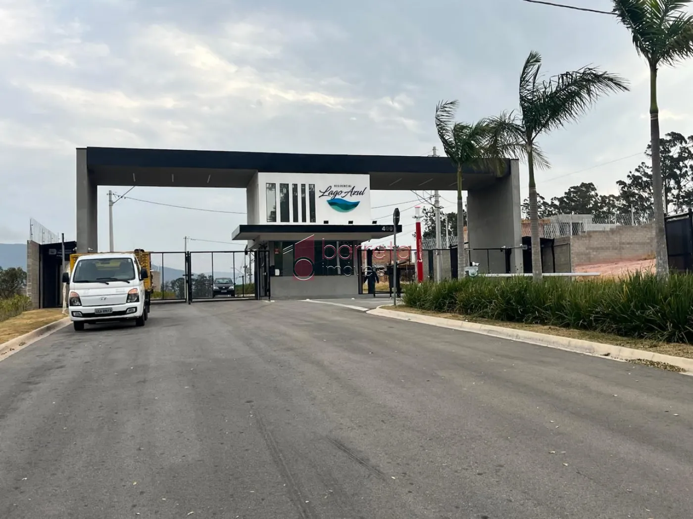 TERRENO À VENDA NO CONDOMÍNIO RESIDENCIAL LAGO AZUL EM JUNDIAÍ/SP