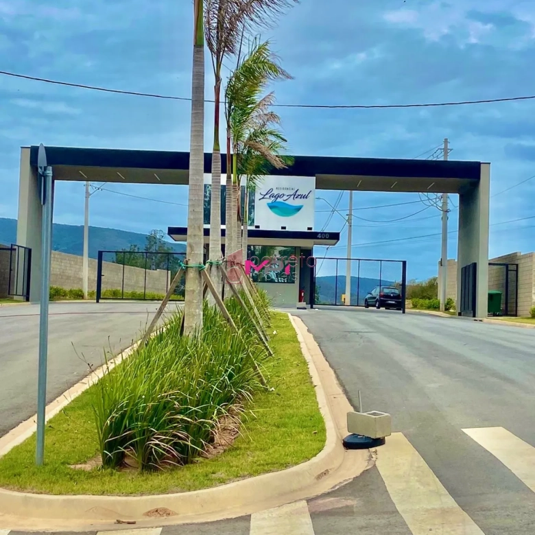 TERRENO À VENDA NO CONDOMÍNIO RESIDENCIAL LAGO AZUL EM JUNDIAÍ/SP
