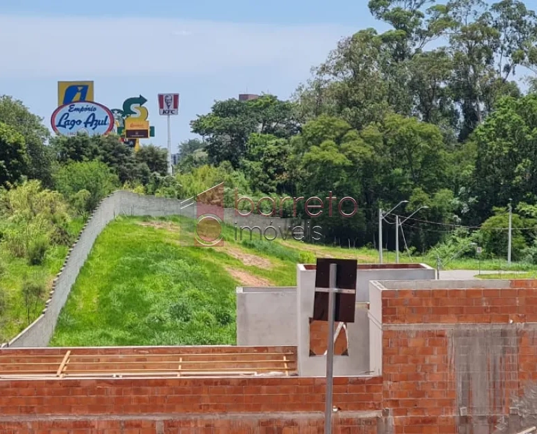 TERRENO À VENDA NO CONDOMÍNIO RESIDENCIAL LAGO AZUL EM JUNDIAÍ/SP