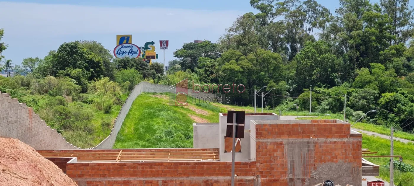TERRENO À VENDA NO CONDOMÍNIO RESIDENCIAL LAGO AZUL EM JUNDIAÍ/SP