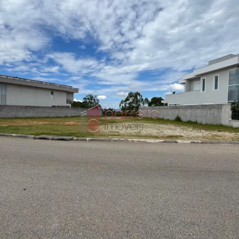 TERRENO PLANO À VENDA – TERRAS DE JUNDIAÍ – JUNDIAÍ/SP