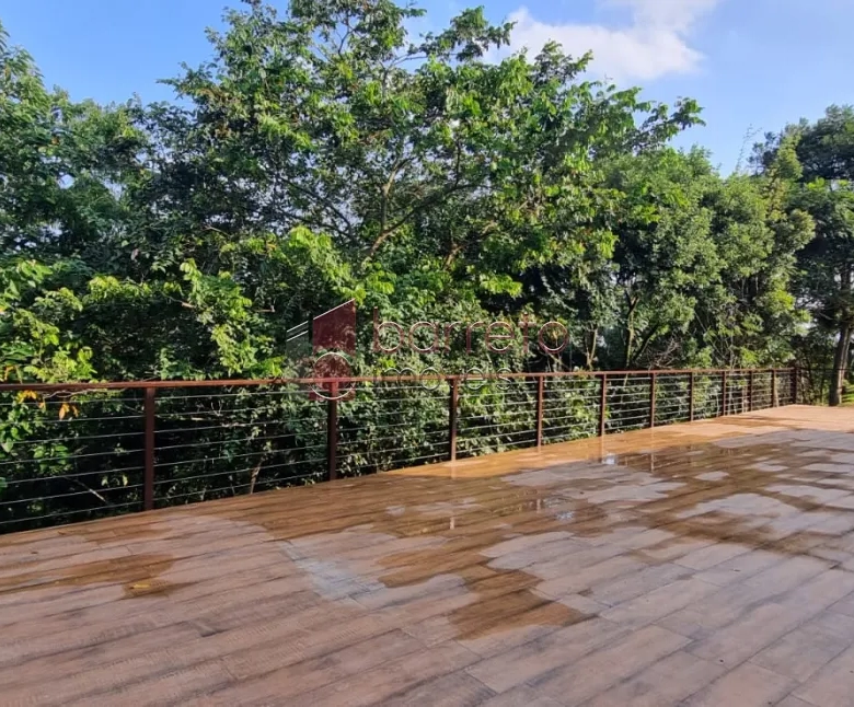 BELO LOTE COM PROJETO APROVADO À VENDA NO CONDOMÍNIO TERRAS DE JUNDIAÍ – BAIRRO CAXAMBU – JUNDIAÍ/SP