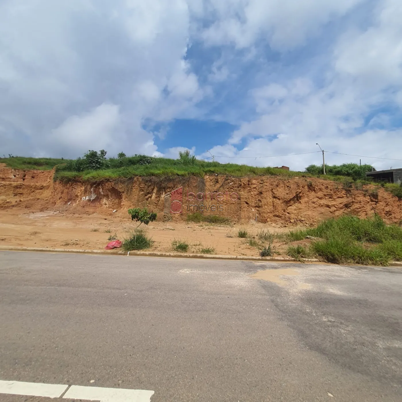 TERRENO PARA VENDA NO PARQUE PETRÓPOLIS – VÁRZEA PAULISTA/SP