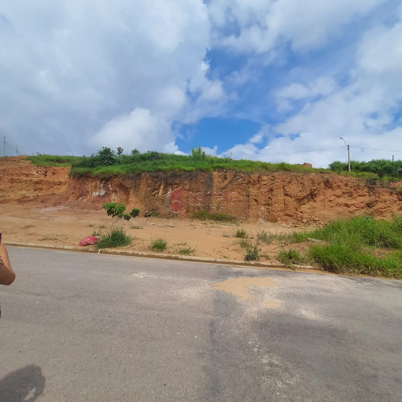 TERRENO PARA VENDA NO PARQUE PETRÓPOLIS – VÁRZEA PAULISTA/SP