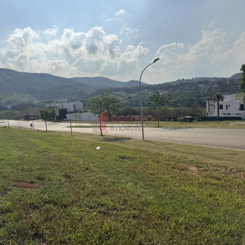 TERRENO À VENDA NO CONDOMÍNIO ALPHAVILLE 1 EM JUNDIAÍ/SP