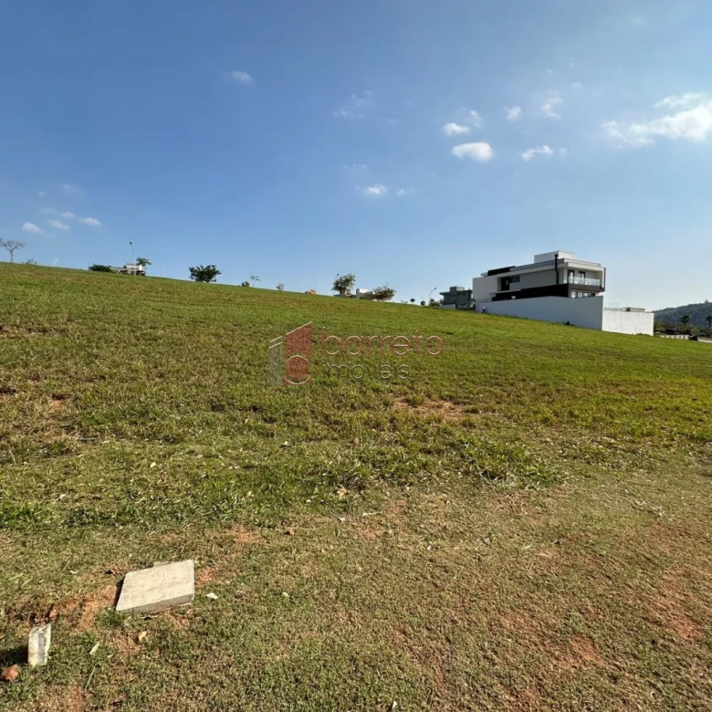 TERRENO À VENDA NO CONDOMÍNIO ALPHAVILLE 1 EM JUNDIAÍ/SP