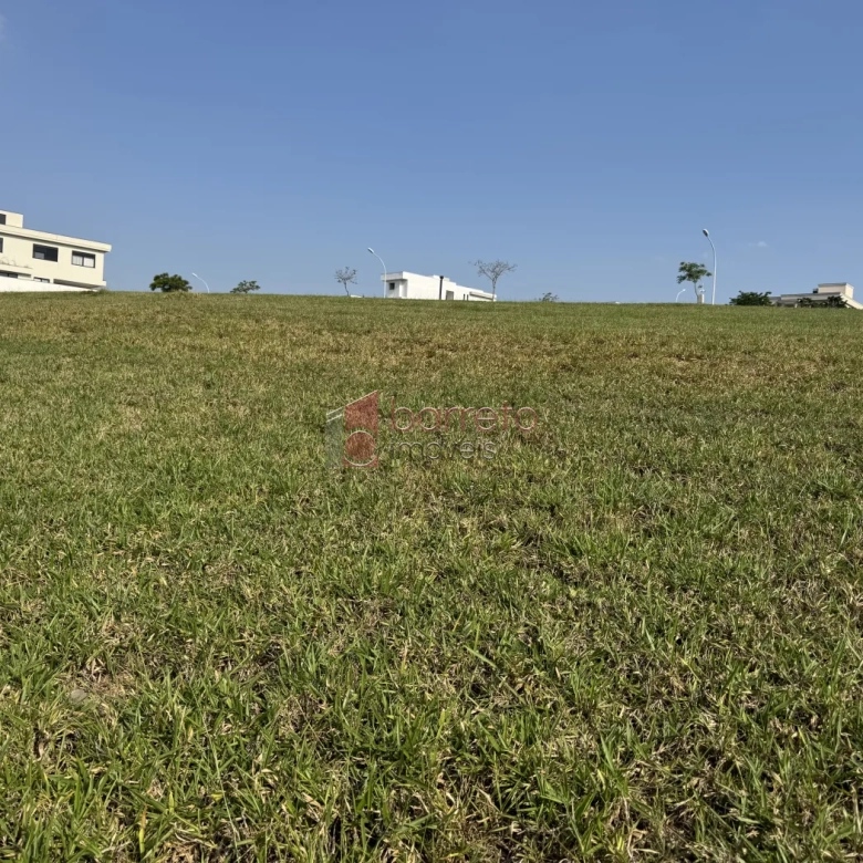 TERRENO À VENDA NO CONDOMÍNIO ALPHAVILLE 1 EM JUNDIAÍ/SP