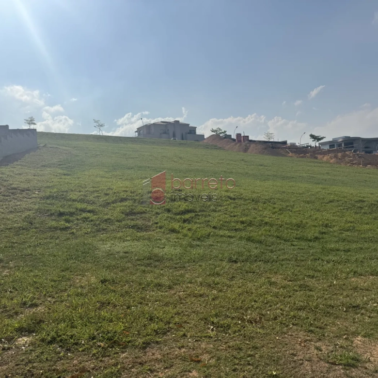 TERRENO À VENDA NO CONDOMÍNIO ALPHAVILLE JUNDIAÍ 1 EM JUNDIAÍ/SP
