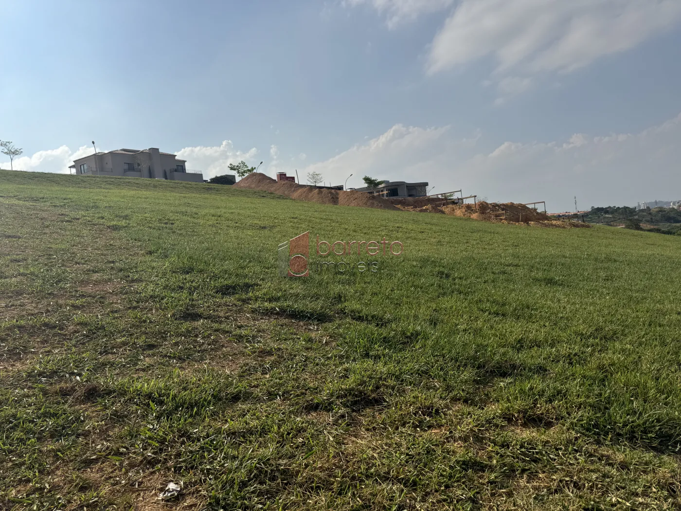 TERRENO À VENDA NO CONDOMÍNIO ALPHAVILLE JUNDIAÍ 1 EM JUNDIAÍ/SP