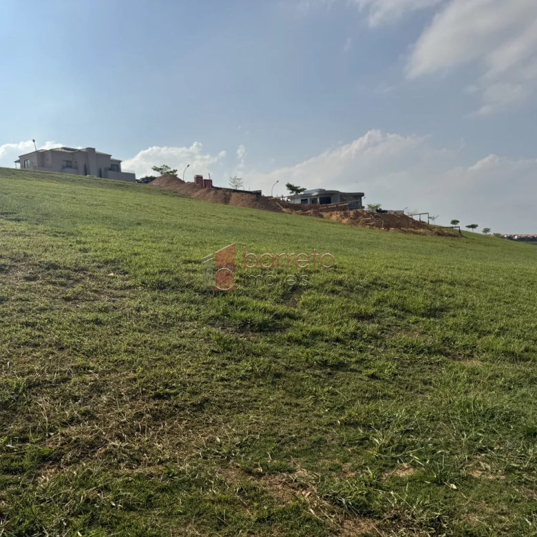 TERRENO À VENDA NO CONDOMÍNIO ALPHAVILLE JUNDIAÍ 1 EM JUNDIAÍ/SP
