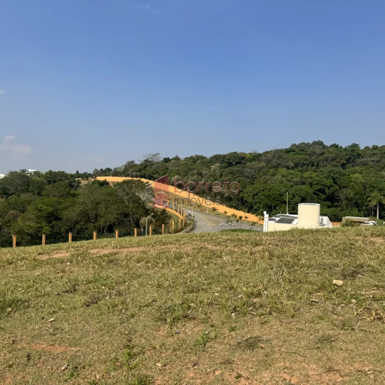 TERRENO À VENDA NO CONDOMÍNIO ALPHAVILLE JUNDIAÍ 1 EM JUNDIAÍ/SP