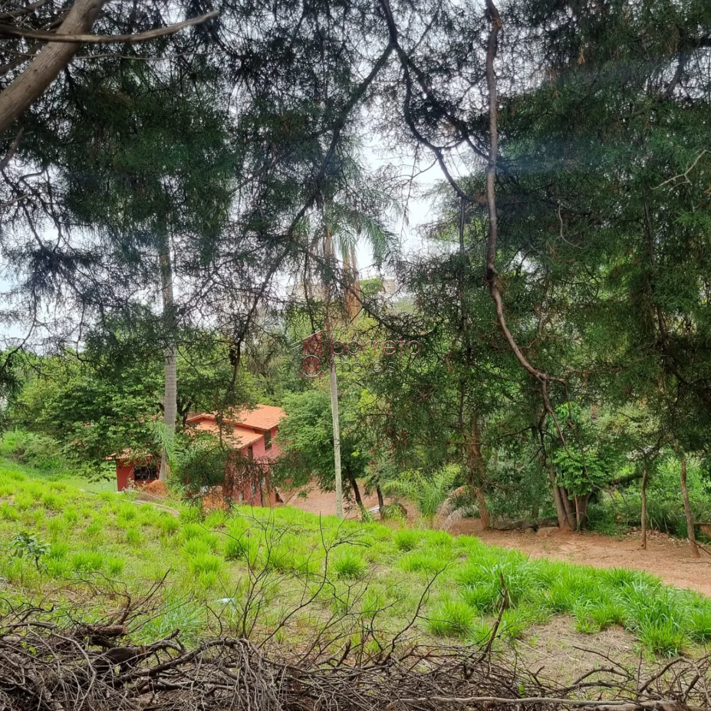TERRENO  À VENDA NAS IMEDIAÇÕES DO BAIRRO ENGORDADOURO – JUNDIAÍ/SP