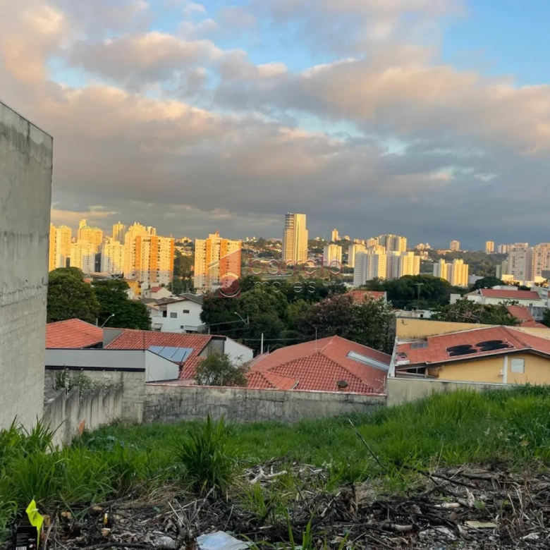 TERRENO À VENDA NO JARDIM DAS SAMAMBAIAS – JUNDIAÍ/SP