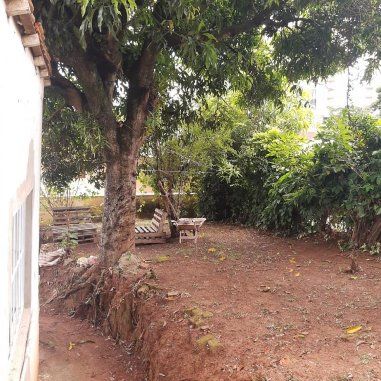 TERRENO COM CASA ANTIGA À VENDA NO JARDIM SANTA TERESA – JUNDIAÍ/SP