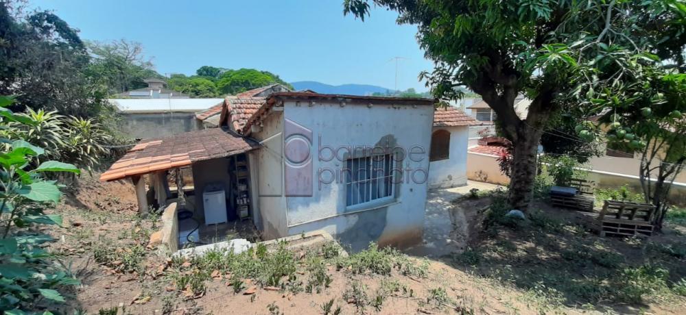 TERRENO COM CASA ANTIGA À VENDA NO JARDIM SANTA TERESA – JUNDIAÍ/SP