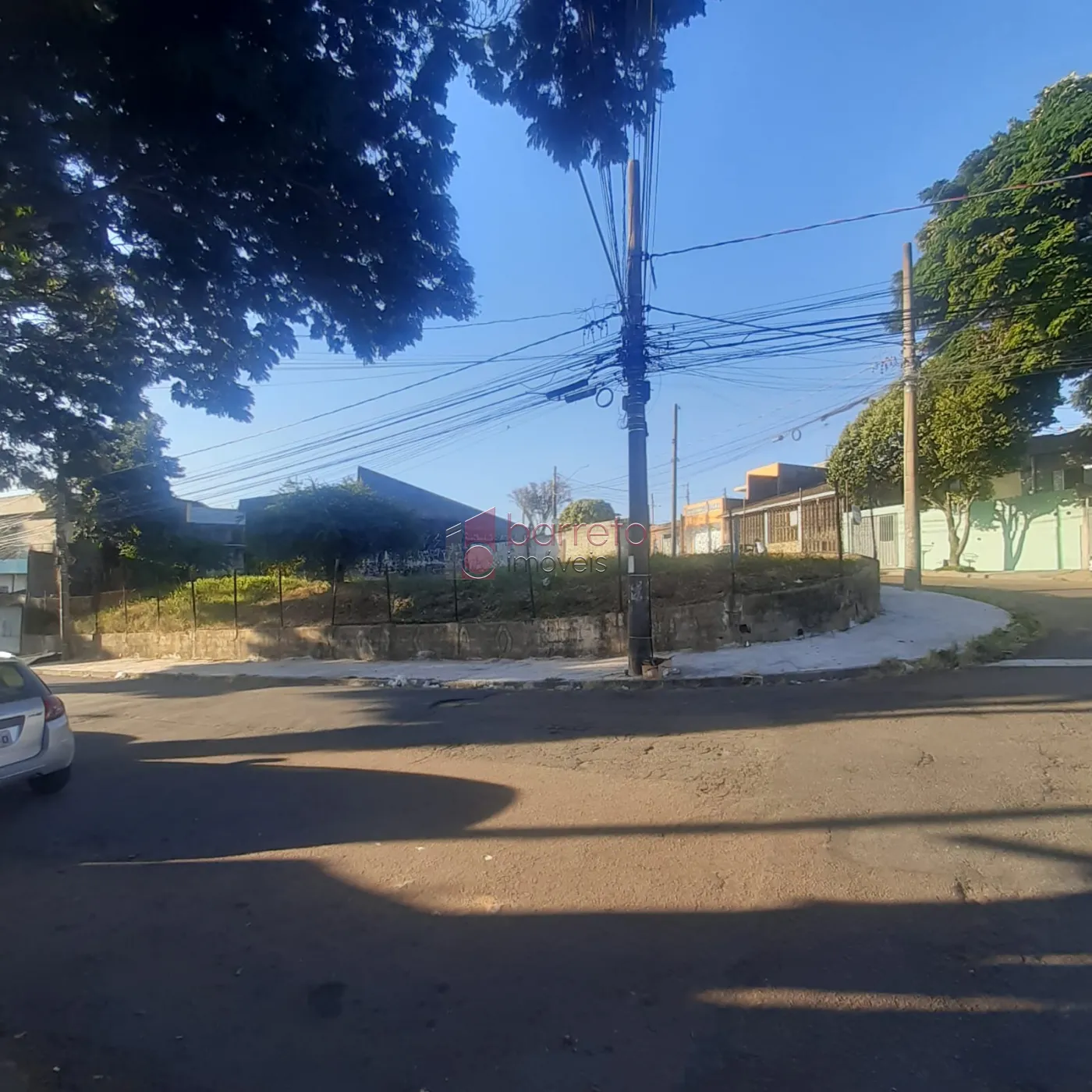 TERRENO À VENDA NO JARDIM TAMOIO EM JUNDIAÍ/SP