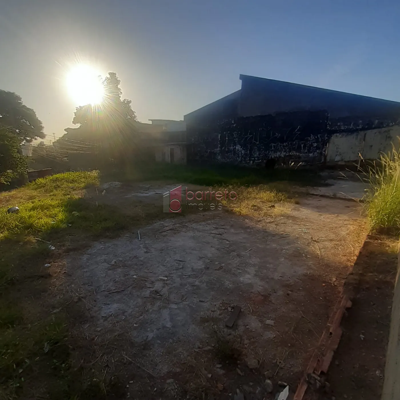 TERRENO À VENDA NO JARDIM TAMOIO EM JUNDIAÍ/SP