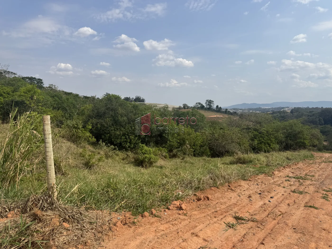 TERRENO À VENDA – BAIRRO MATO DENTRO – JUNDIAÍ/SP