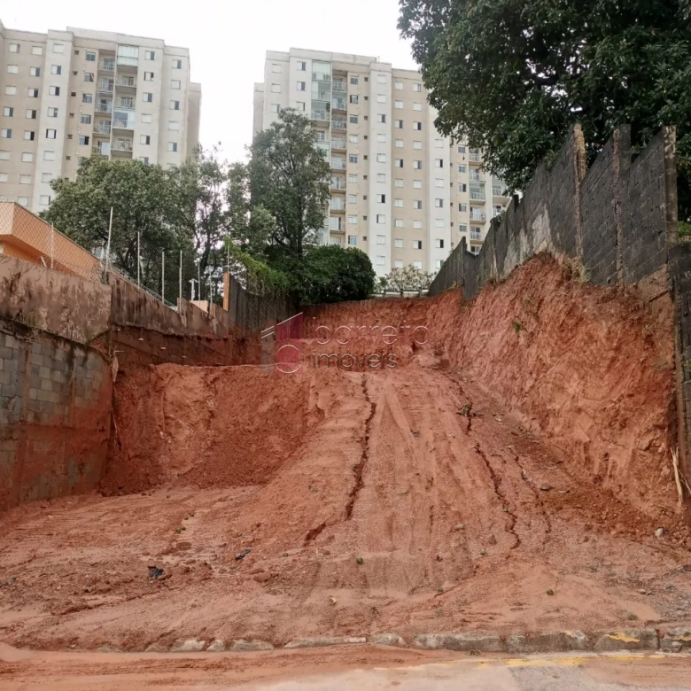 TERRENO PARA VENDA NO VILA SANTANA – JUNDIAÍ/SP