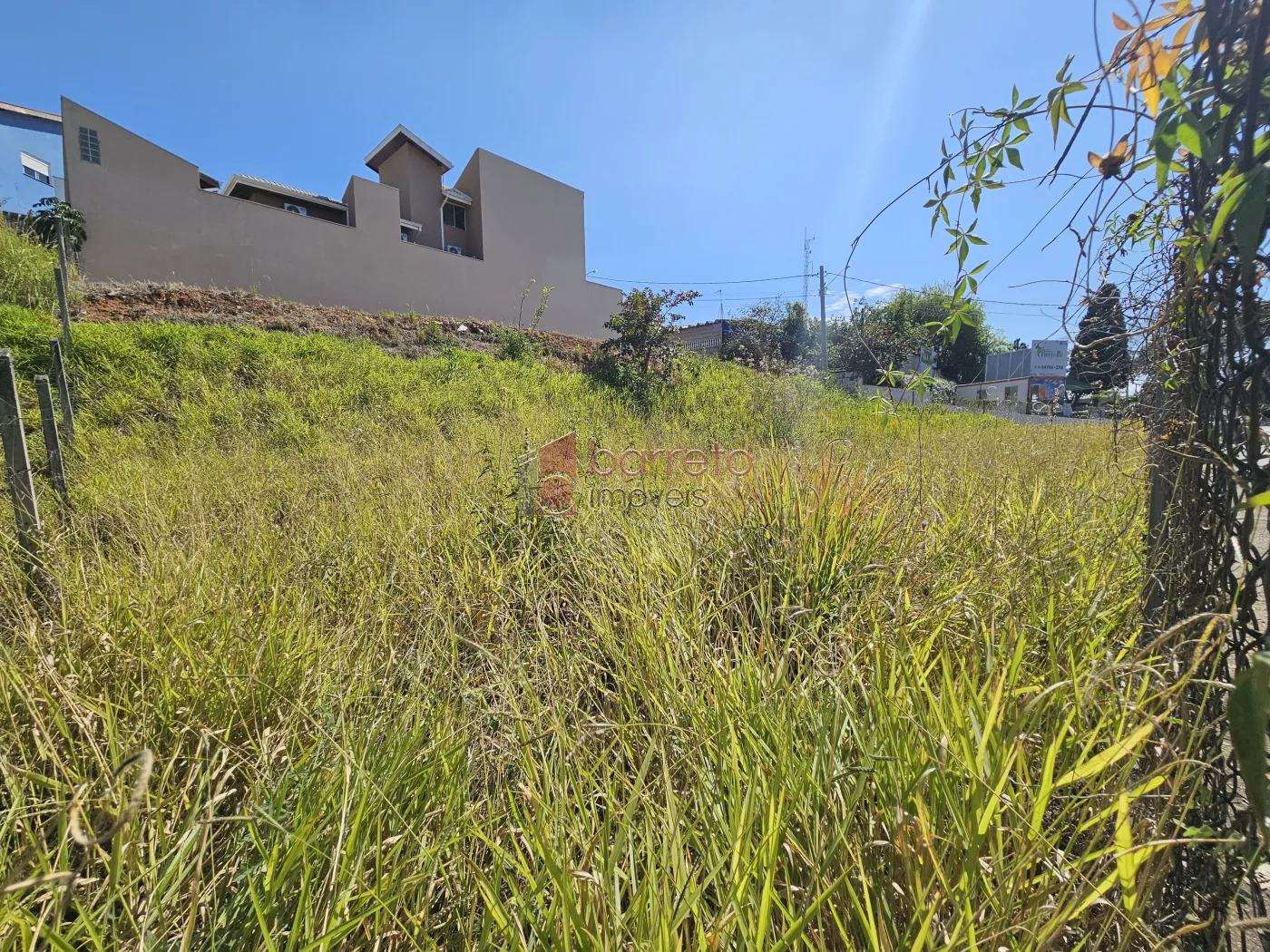 TERRENO DE ESQUINA À VENDA NO BAIRRO VILA SÃO PAULO – JUNDIAÍ/SP