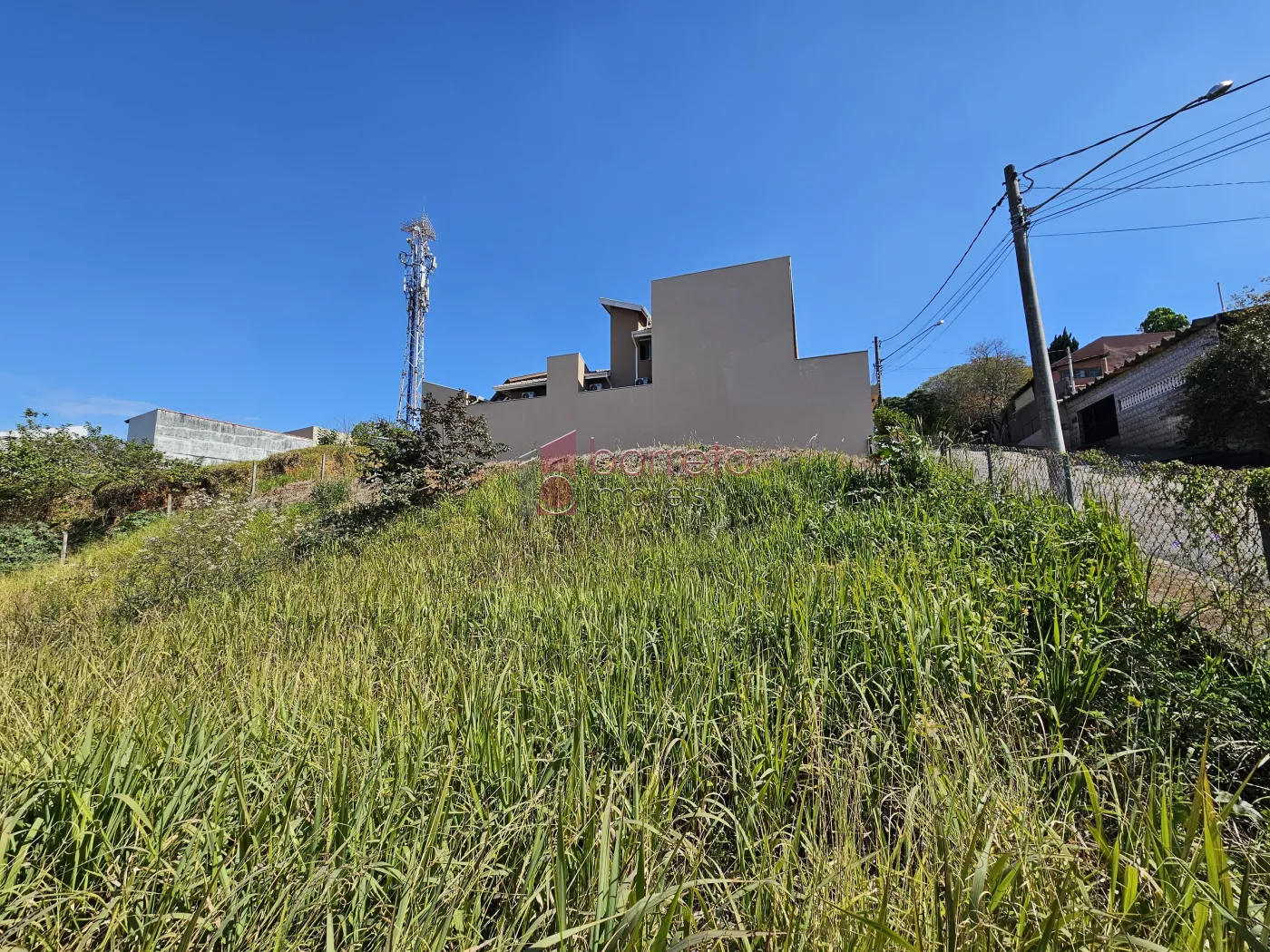 TERRENO DE ESQUINA À VENDA NO BAIRRO VILA SÃO PAULO – JUNDIAÍ/SP
