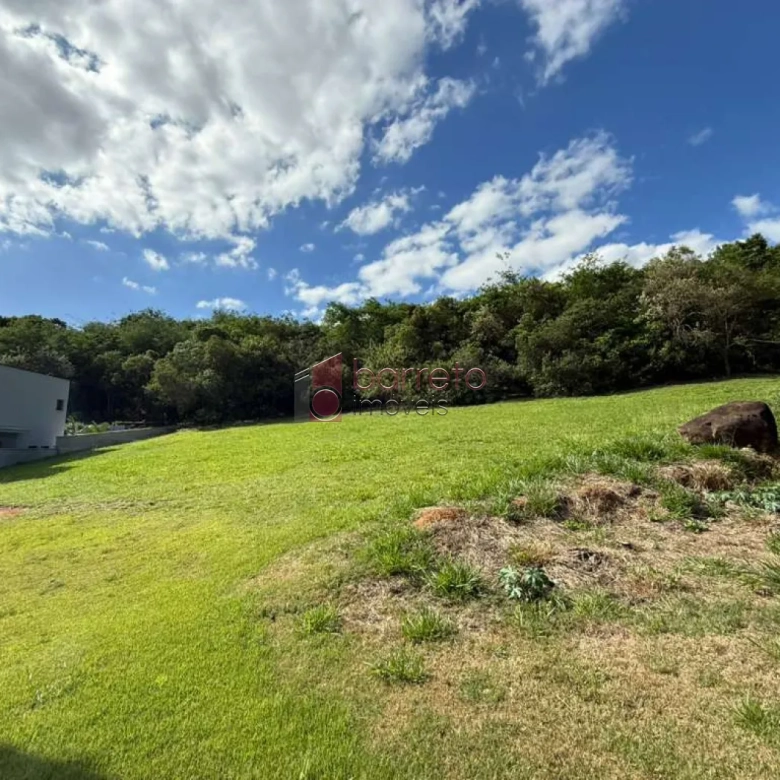 TERRENO À VENDA NO CONDOMÍNIO RESERVA SANTA ISABEL II EM LOUVEIRA/SP